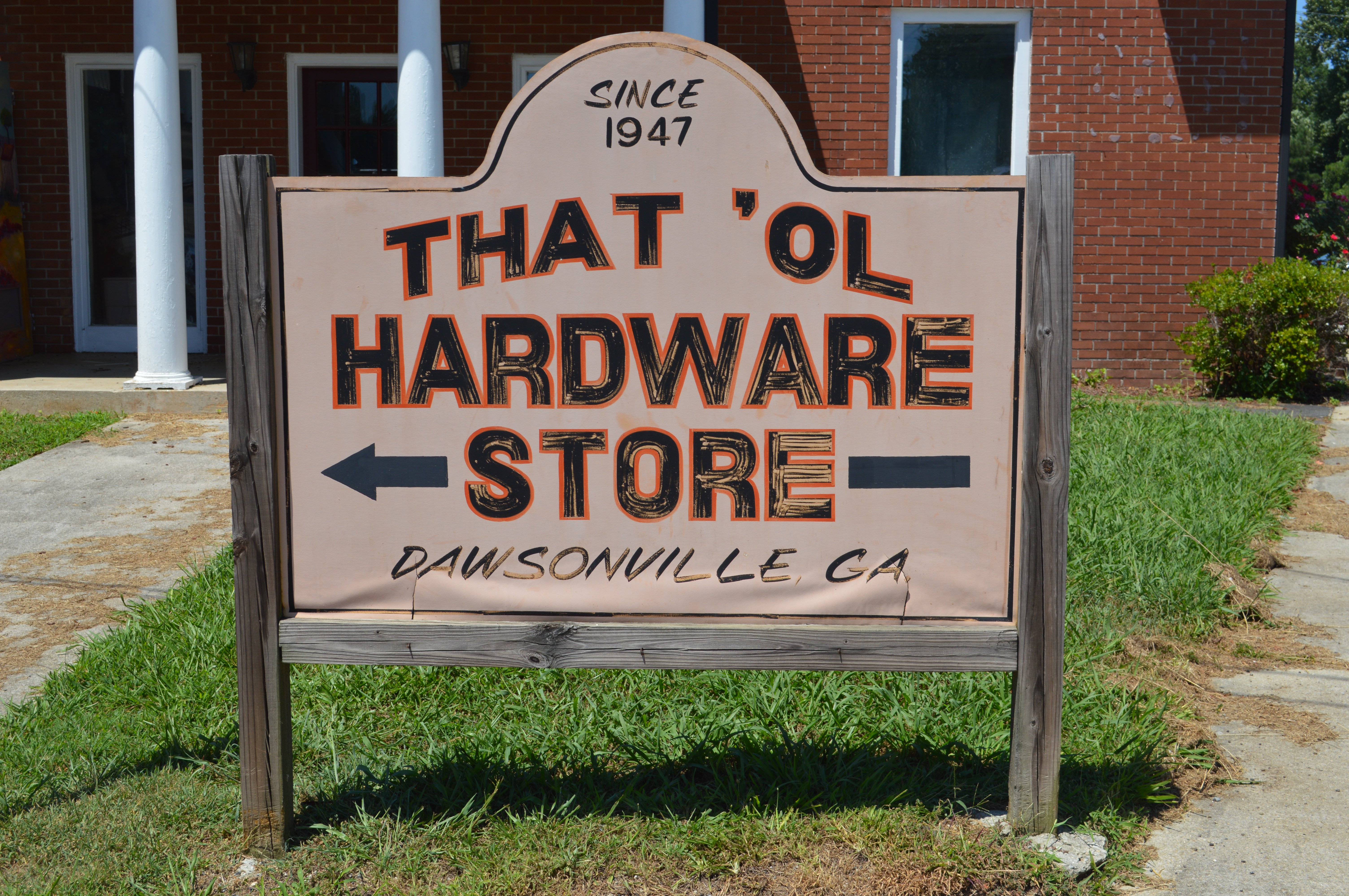 Hardware Store pic 4
