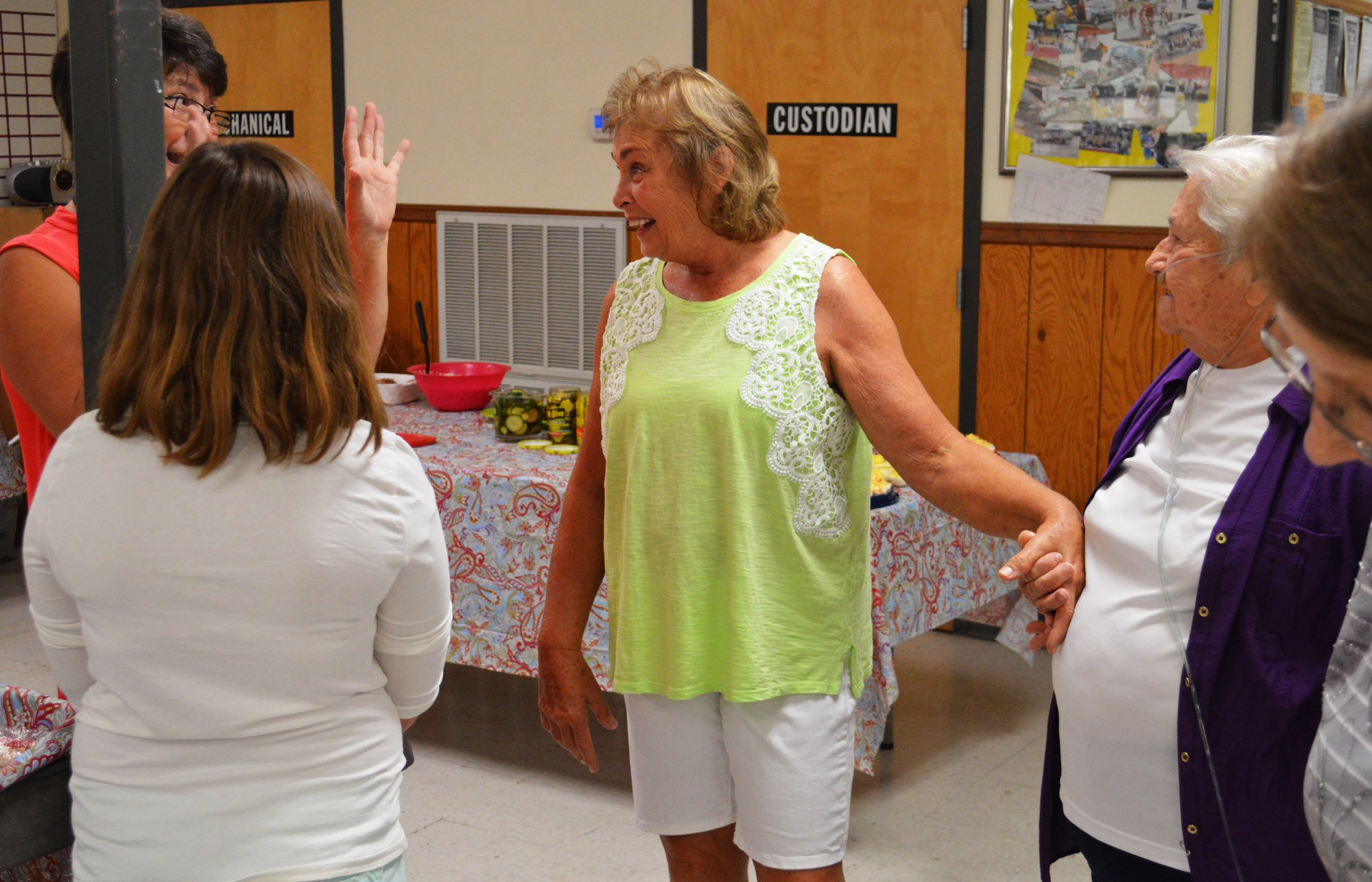 Mail Carrier Retires 4