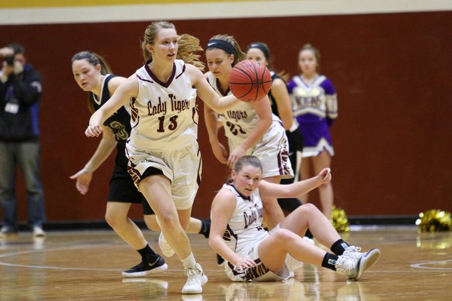 girls bball jan 24 1