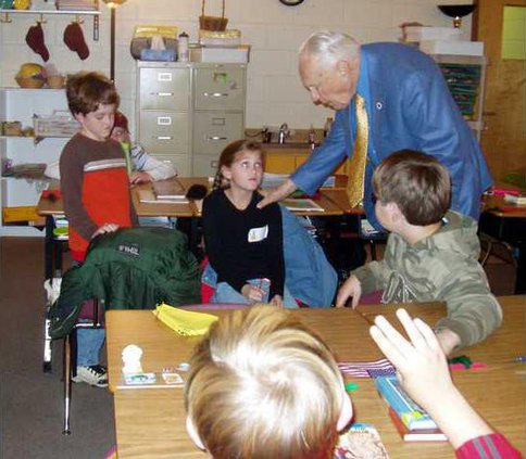 Celebrity Reader pic