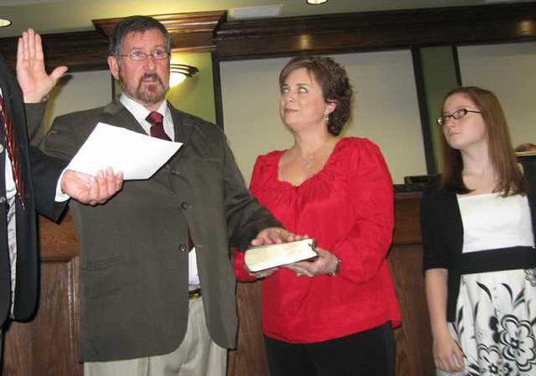 3 Swearing in pic2