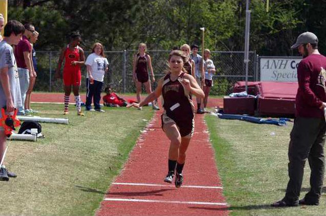 Girls Track pic1