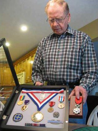 3 Veteran Honored pic2