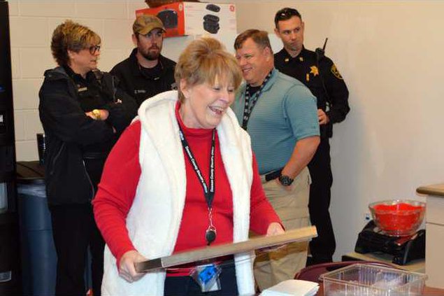 I-Longtime 911 director retires pic1