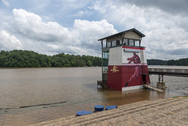 Flood lake lanier