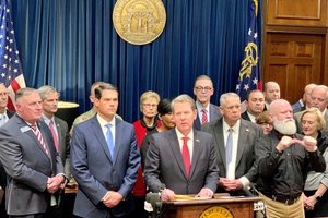 Kemp-Coronavirus-980x735