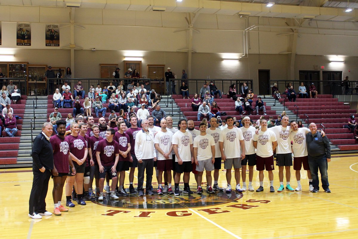 Tigers alumni jumpstart 2020 Dawson County basketball season Dawson