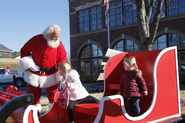 122120A-SANTA 403.jpg