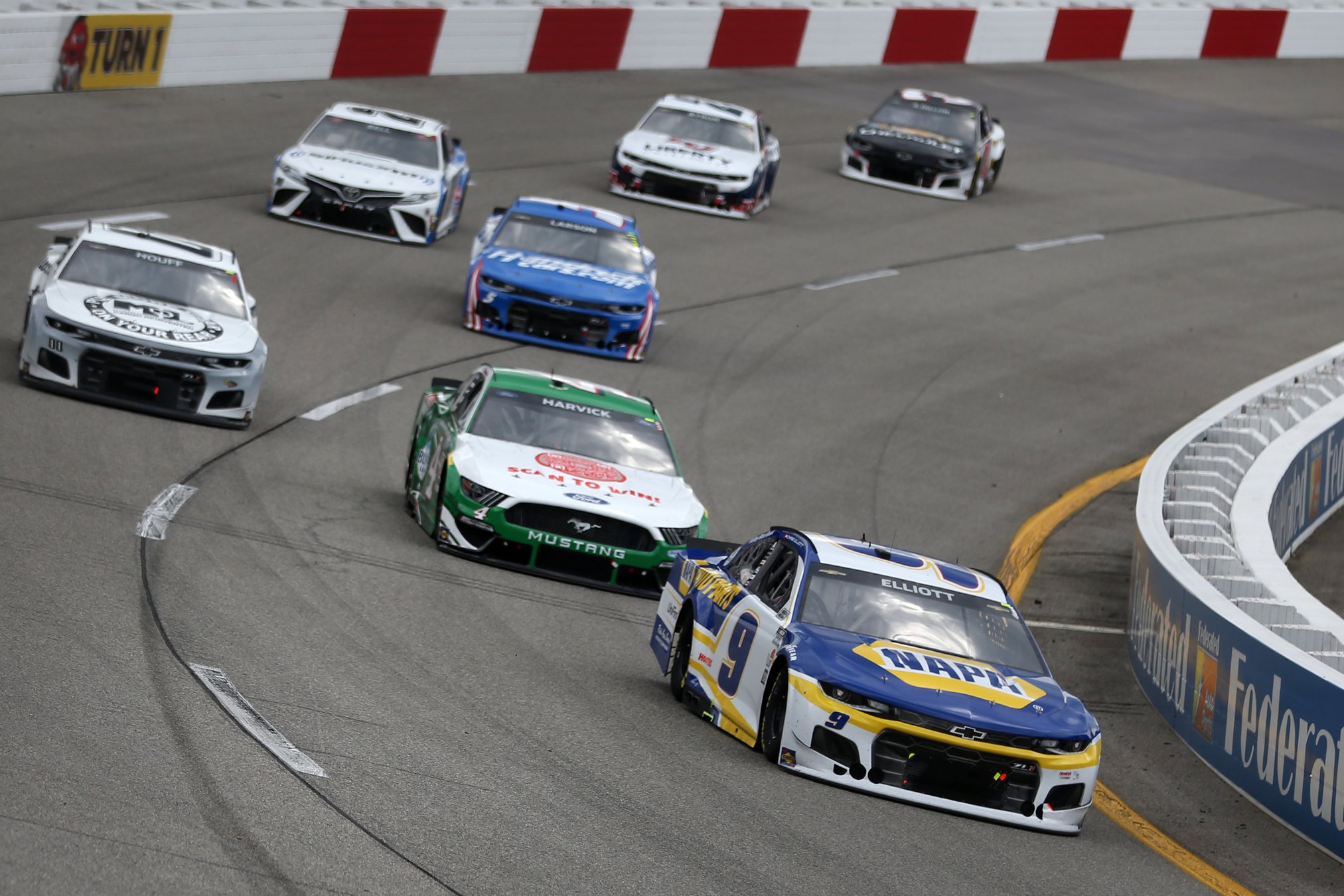 NASCAR Elliott finishes 12th in Toyota Owners 400 at Richmond Raceway