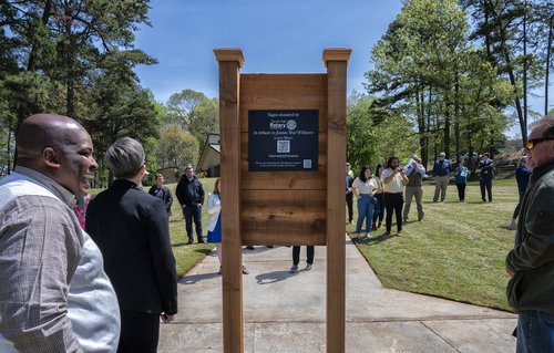 lake lanier signs 3