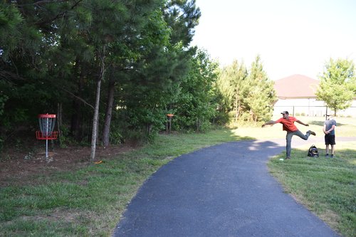 DISC GOLF 2.jpg