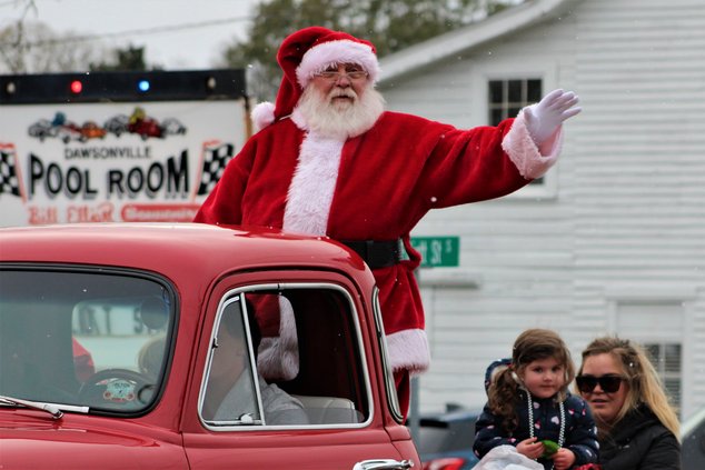 ChristmasParade2022-1