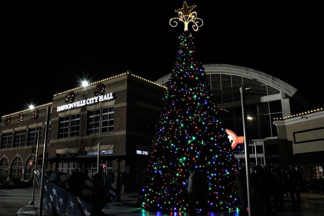 TreeLighting2022