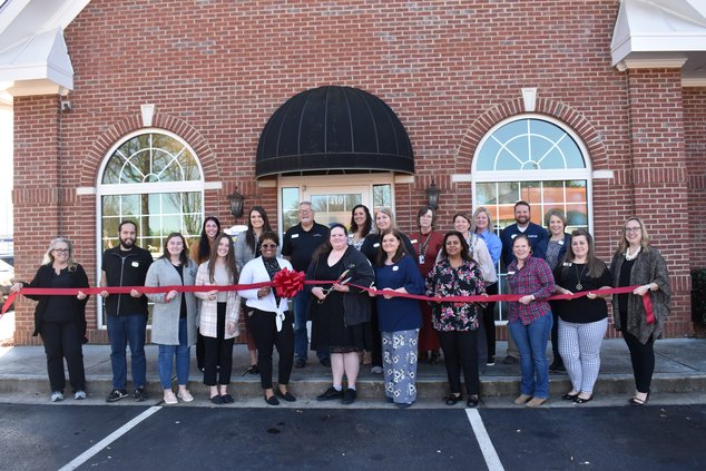 01052023 CROSSROADS RIBBON CUTTING
