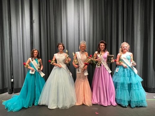 01252023 PAGEANTS 3.jpg