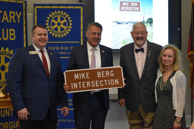 Intersection on Highway 400 named in honor of service-minded pillar of Dawson County community - Vimarsana News