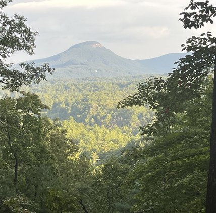 10192023 HIKING LISTICLE