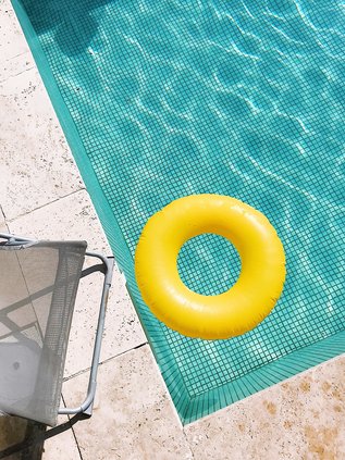 Pool stock