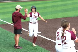 softball090425