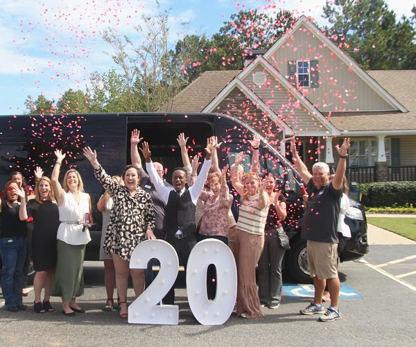 1002 CHAUFFEUR BUSINESS 1