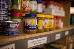 1006 FOOD BANK 1
