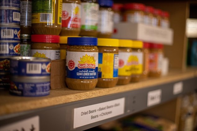 1006 FOOD BANK 1