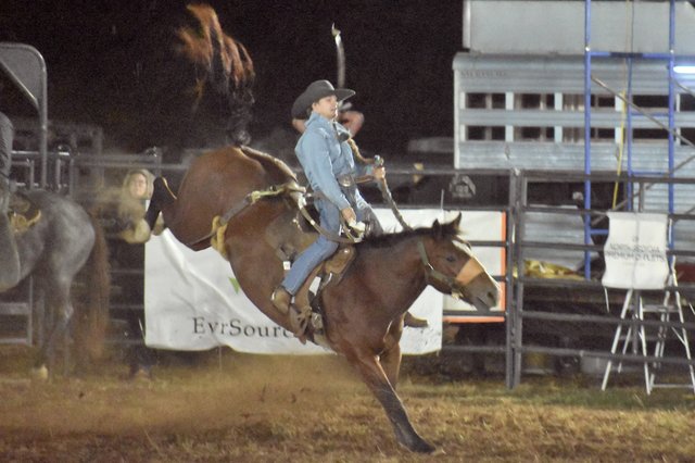 Dosen Rodeo PHOTOS: Rodeo comes to Dawson County - Dawson County News