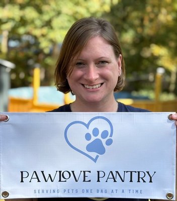 0121 PET FOOD PANTRY 1