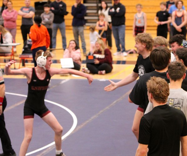 0122 WRESTLING 1.jpg
