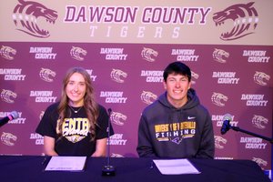 0204 SIGNING DAY 1.jpg