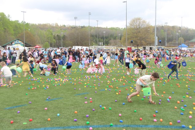 0404 EASTER EGG HUNT 1