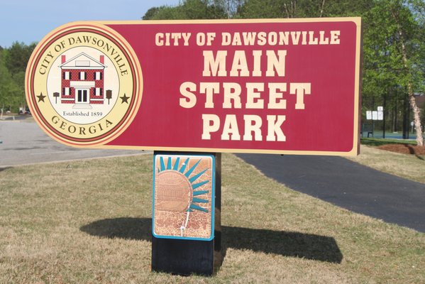 0409 MAIN STREET PARK STOCK IMAGE 1