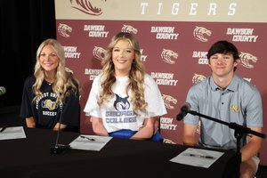 0415 SIGNING DAY 1.jpg