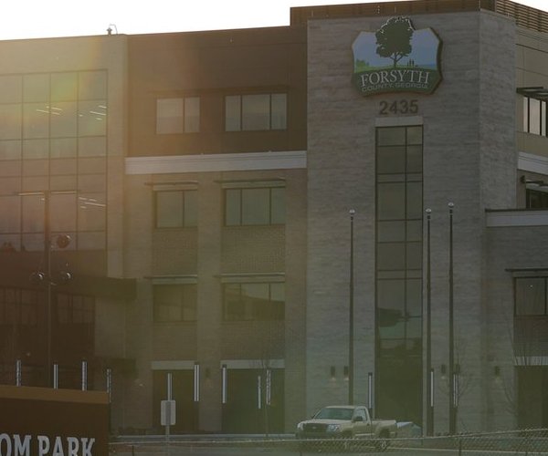 0417 DEMOCRATIC FORUM