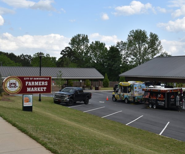 0418 FOOD TRUCK FRIDAYS PREVIEW