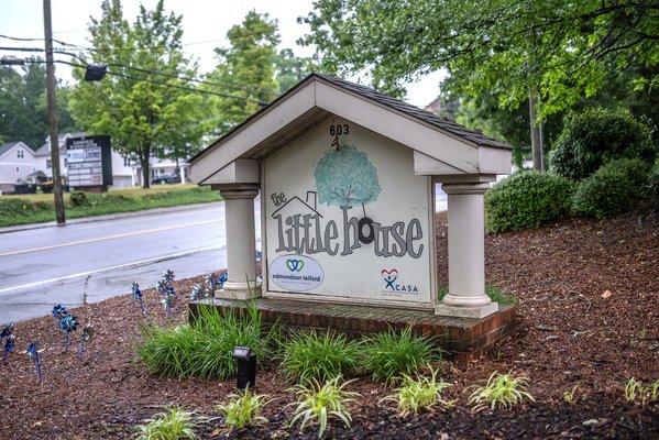 0428 CHILD CENTER 1