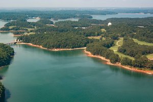 LAKE LANIER STOCK IMAGE
