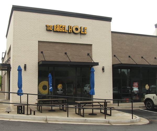 0526 BAGEL HOLE 1