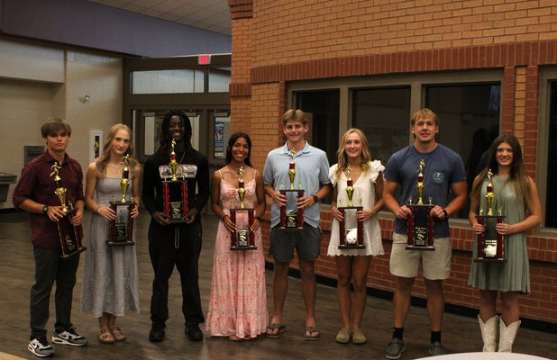 0527 TRACK AND FIELD.jpg