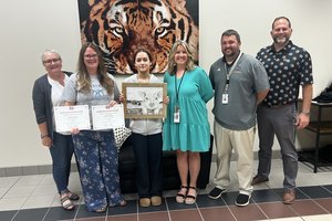 0526 ART CONTEST 1