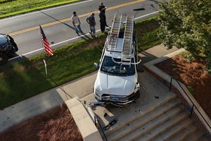 0702 DOWNTOWN CRASH 2