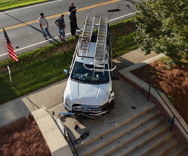 0702 DOWNTOWN CRASH 2