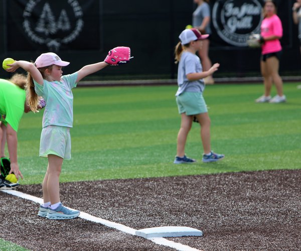 0722 SOFTBALL CAMP 5.jpg
