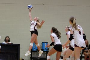 082026 VOLLEYBALL 1.jpg
