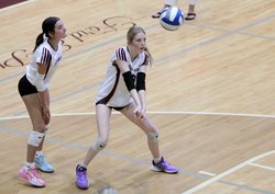 090126 VOLLEYBALL 1.jpg