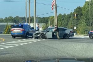 091526 CAR CHASE