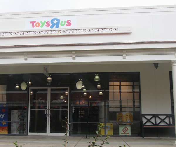 100526 TOYS R US OPEN