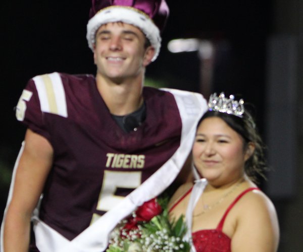 101726 HOMECOMING 1.jpg