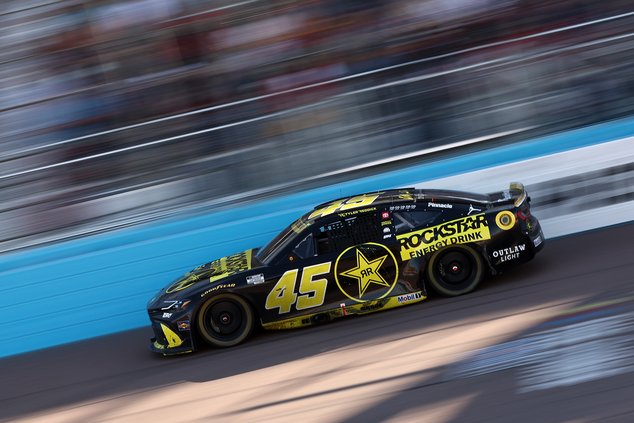 101826 NASCAR