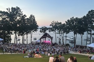 102826 LANIER ISLANDS FESTIVAL